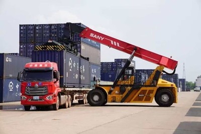 中老鐵路老撾段貨運(yùn)量穩(wěn)步增長，上半年發(fā)送貨物300萬噸